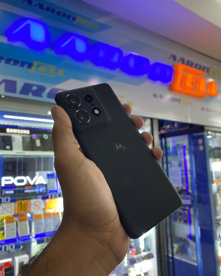 MOTO EDGE 50 PRO – 512GB / 12GB